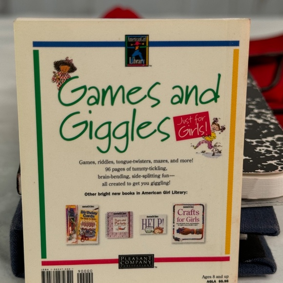 📚 American Girl Doll Molly McIntire School Red Book Hand Bag w Supplies Retired - Picture 8 of 16